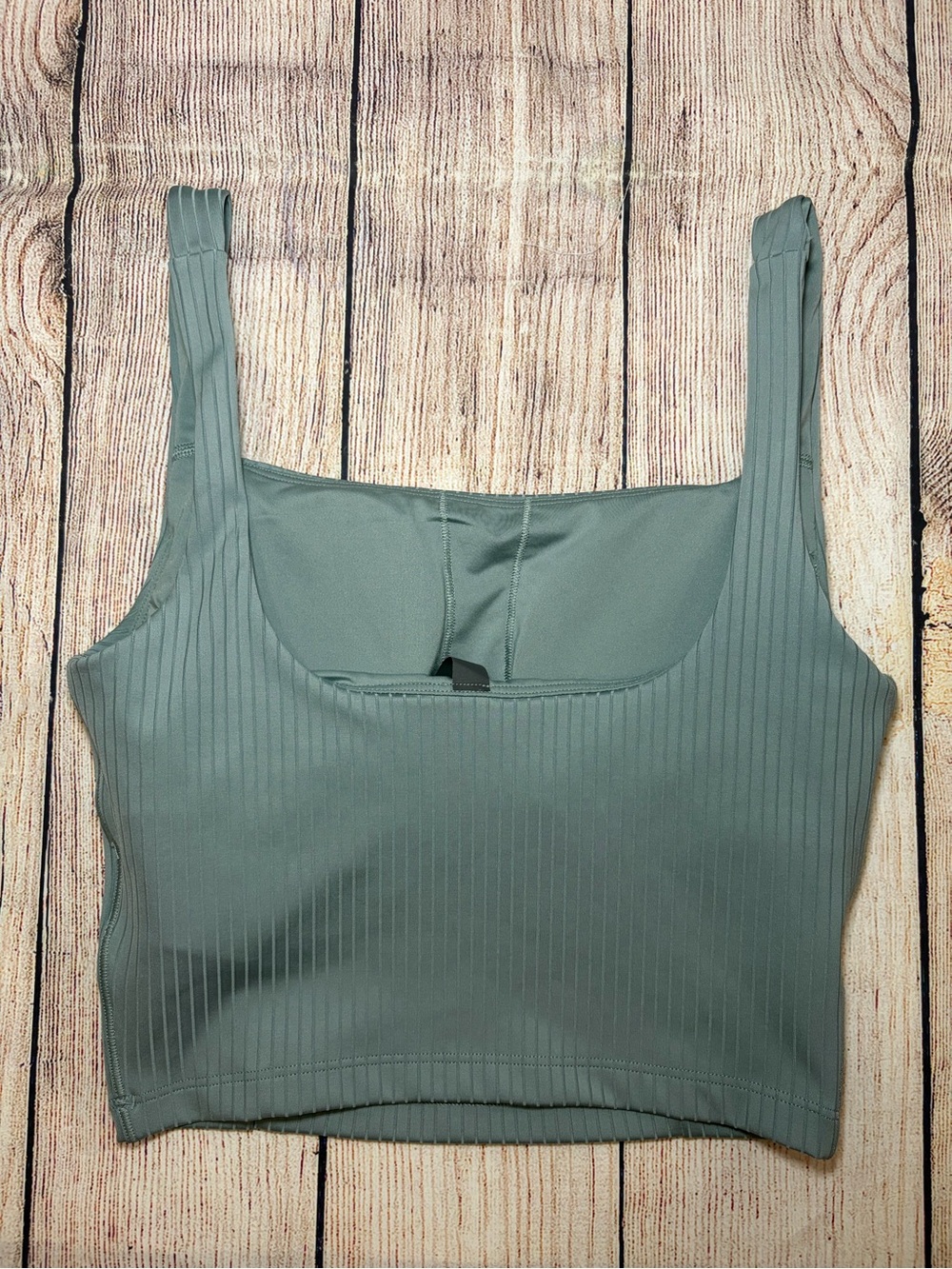 Vuori Inversion Rib Support Tank - Picture 4 of 4